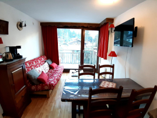 Balcons de la Vanoise n°514, avec grand balcon, 38 m2, 2*,  à 250m des pistes et commerces